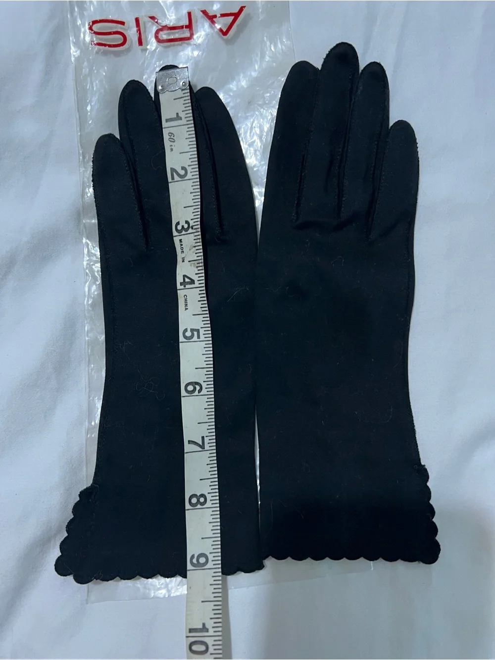Vintage 50s-60s Aris Black Scalloped Sueded Cotton Gloves Size 6.5